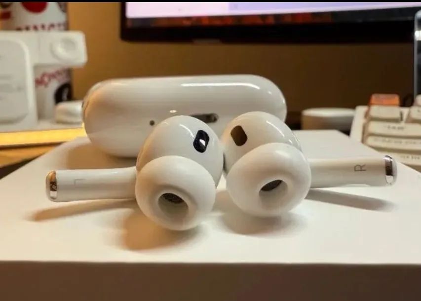AirPods Pro 2 original USB-C - Foto 2