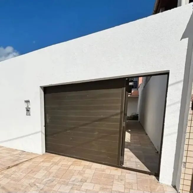 Vendo excelente casa na Ocidental 