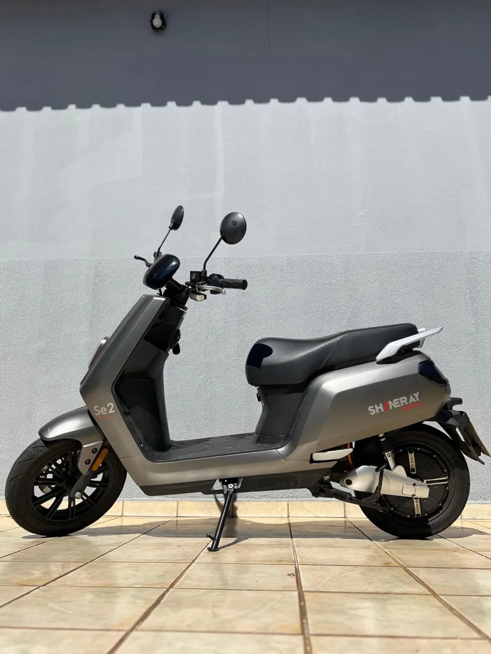 Scooter Moto elétrica Shineray SE 2 - 2022