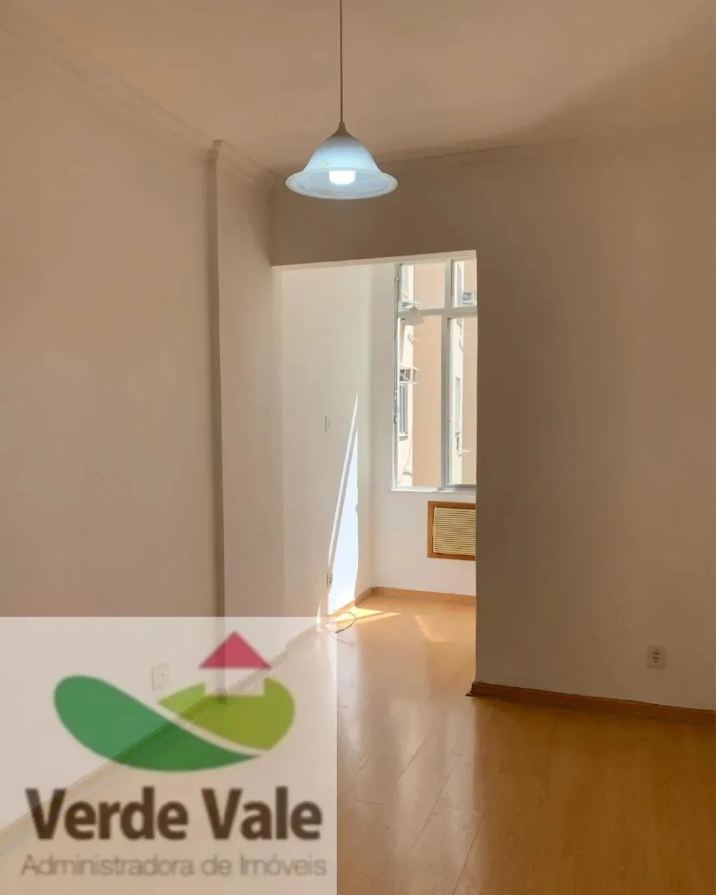 Excelente Apartamento - Constante Ramos - Copacabana - Rio de Janeiro - RJ