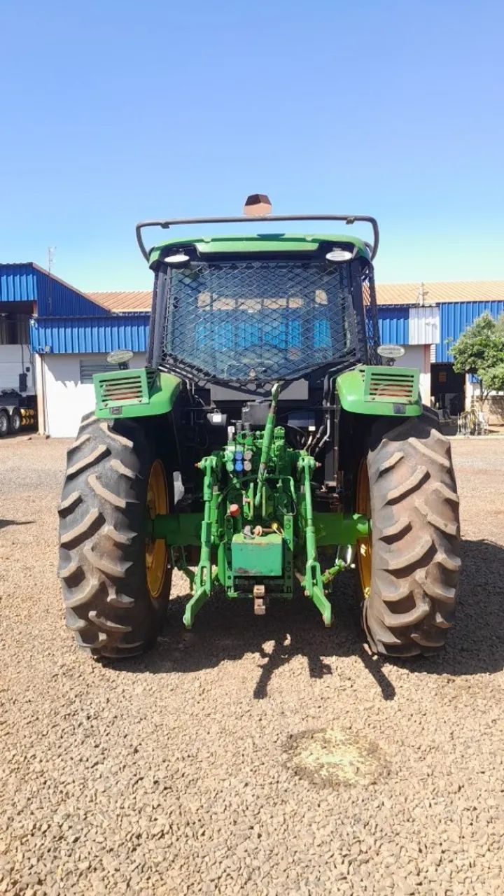 Trator Jhon Deere 6100 - Foto 2