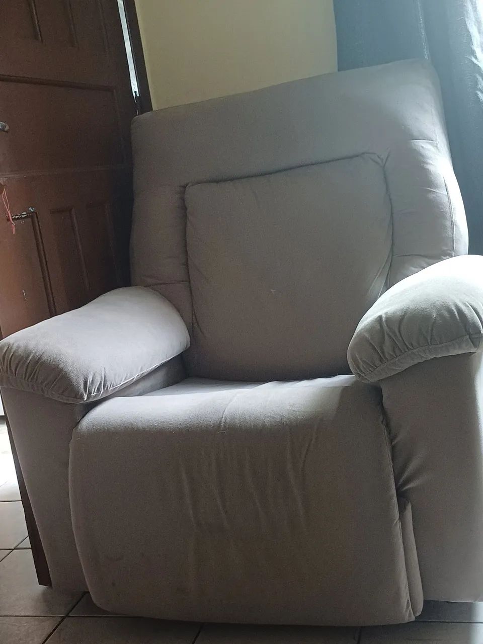 Armchair65569116248834120