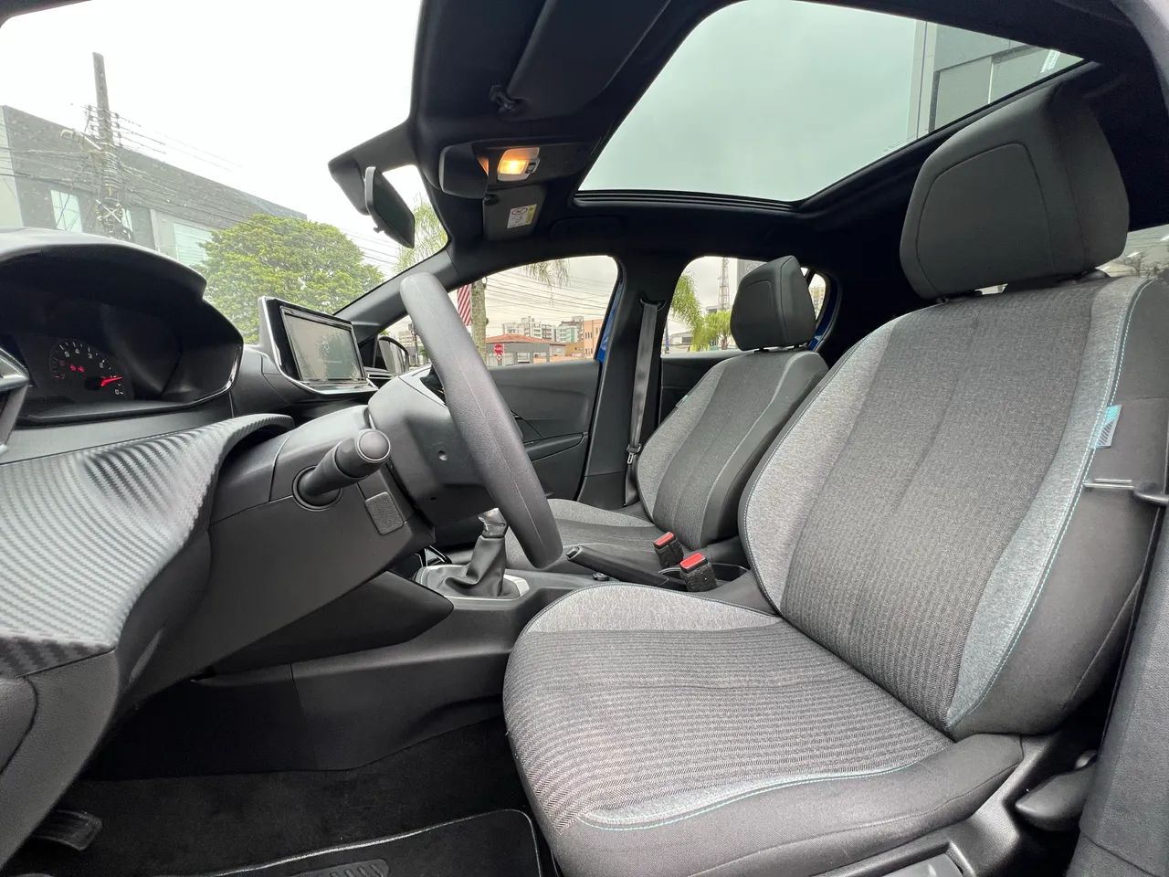 Peugeot 208 Style 1.0 Flex Mec. 2024 / 26 Mil Km - Foto 9