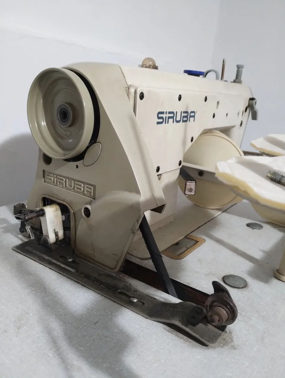 Máquina de Costura Siruba Reta 