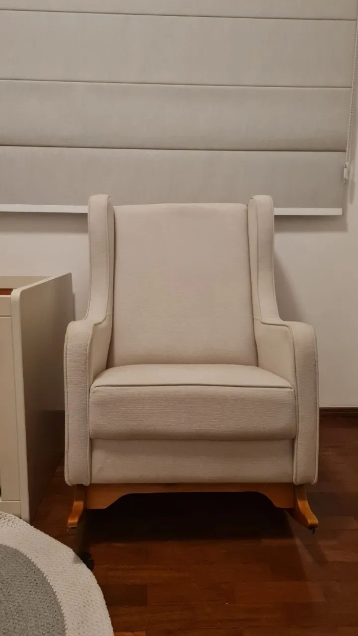 POLTRONA para quarto de bebê - Foto 4