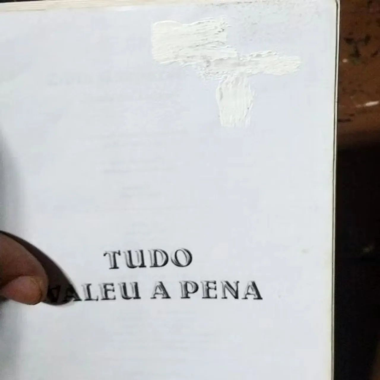 Livro Valeu a pena - Zíbia Gasparetto  - Foto 6