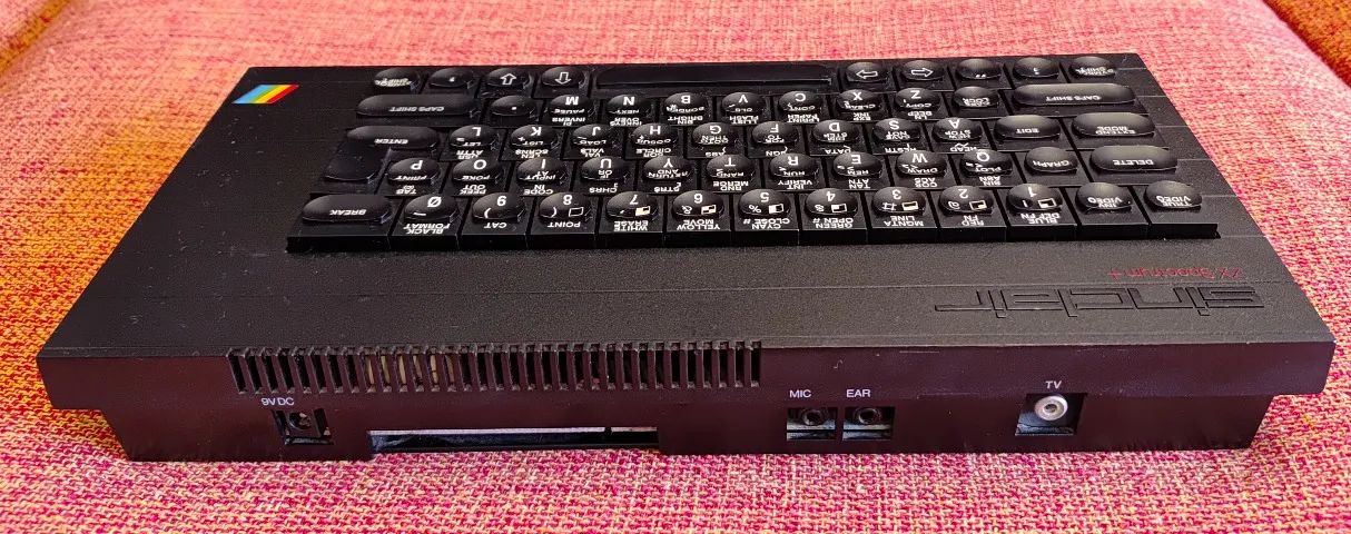 Computador Sinclair Zx Spectrum Plus 48KB ( Tipo TK90X / TK95