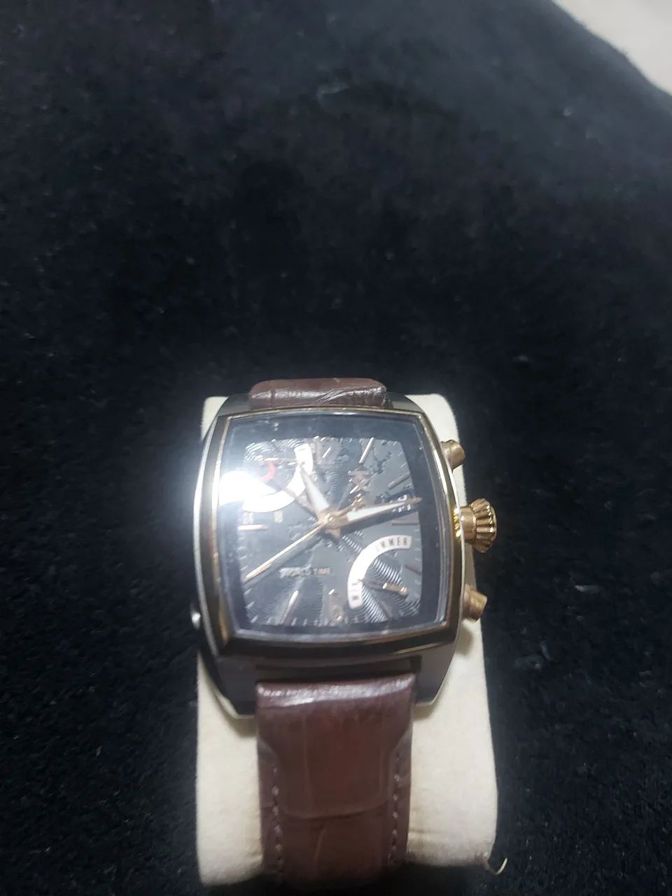 Relógio de Luxo World Timer - Sofisticação, Exclusividade e Raridade 