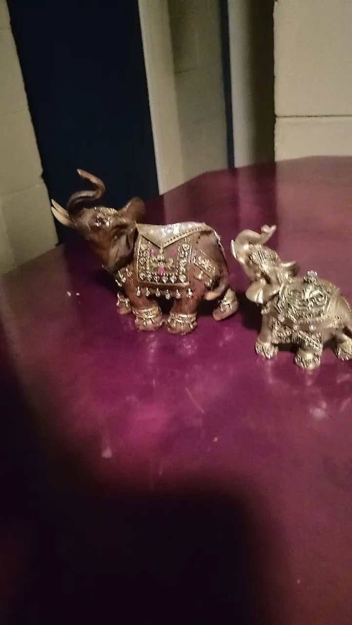 2 elefantinhos fofos  - Foto 4