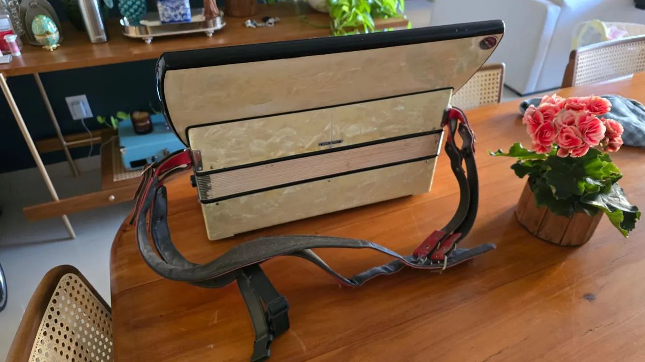 Acordeon Scandalli 131R - Vintage - Foto 3
