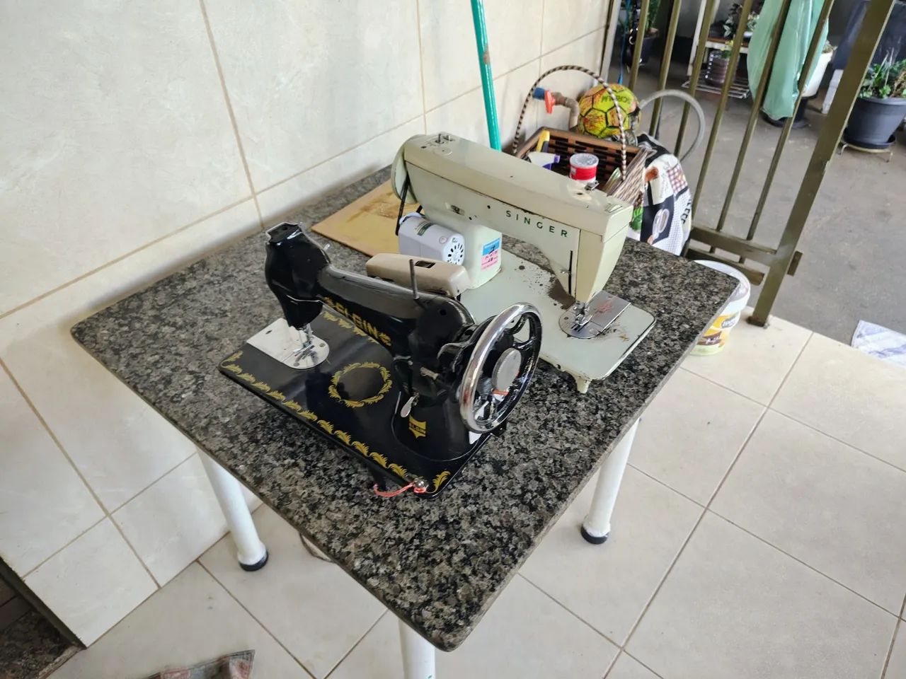 Máquina de costura  - Foto 6