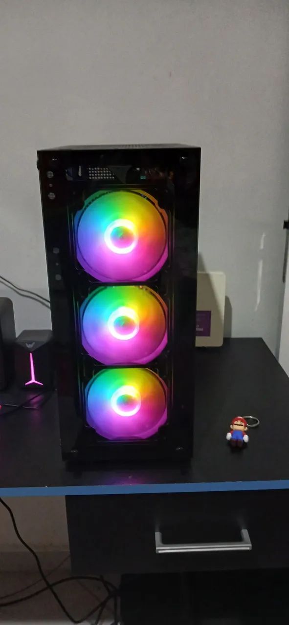 PC gamer jogos no médio.