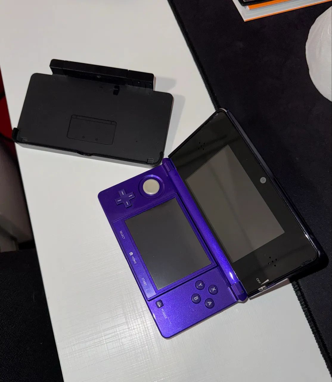 Nintendo 3DS Midnight Purple + Mario Kart 7 + Base e Carregador Original - Foto 2