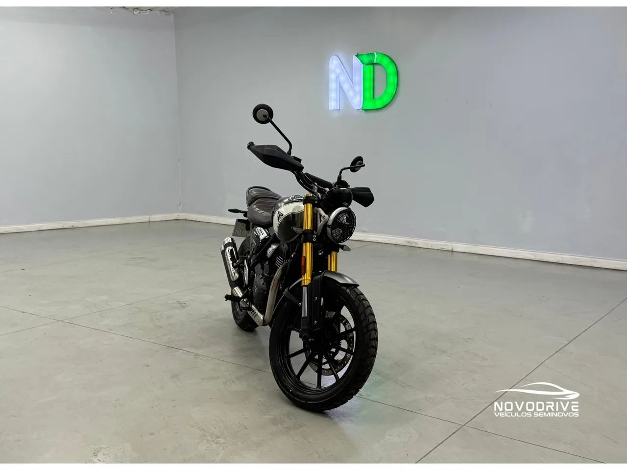Triumph Scrambler 400x 2025 - Foto 2
