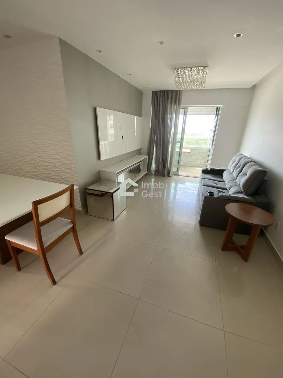Apartamento Impecável em cidade verde SEMI-MOBILIADO