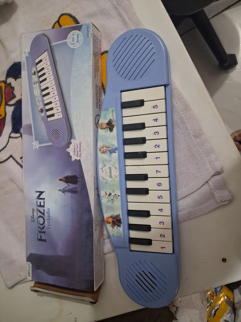 Teclado de brinquedo 