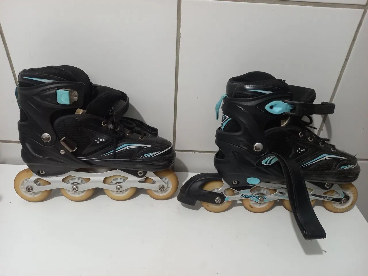 Patins Adulto, marca LONG FENG - Foto 2