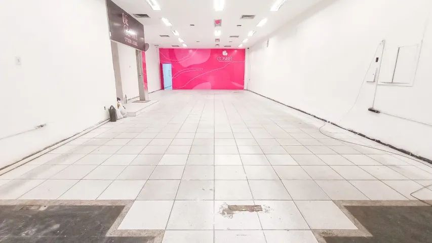 OPORTUNIDADE PRÉDIO COM LOJA COMERCIAL - CENTRO  - Foto 2