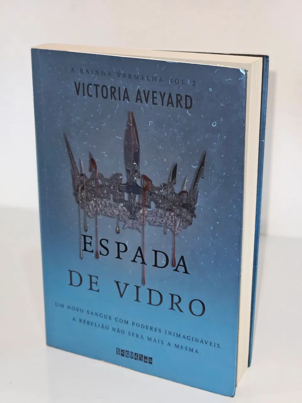 A rainha vermelha e a espada de vidro (Vol . 1 e 2) - Foto 3
