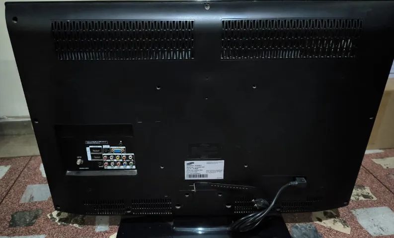 TV 32 SAMSUNG C/ DEFEITO (( LEIA )) - Foto 2