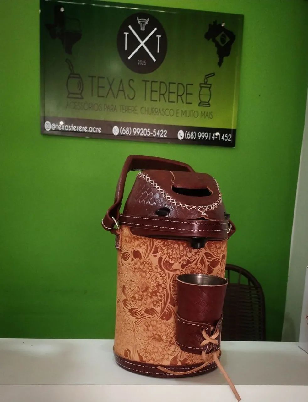 Garrafa inox revestida com couro  - Foto 4