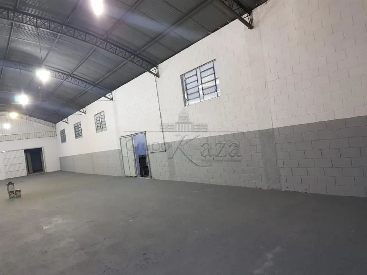 Oportunidade - Galpão Industrial - Rio Comprido - Jacareí - 740m². - Foto 4
