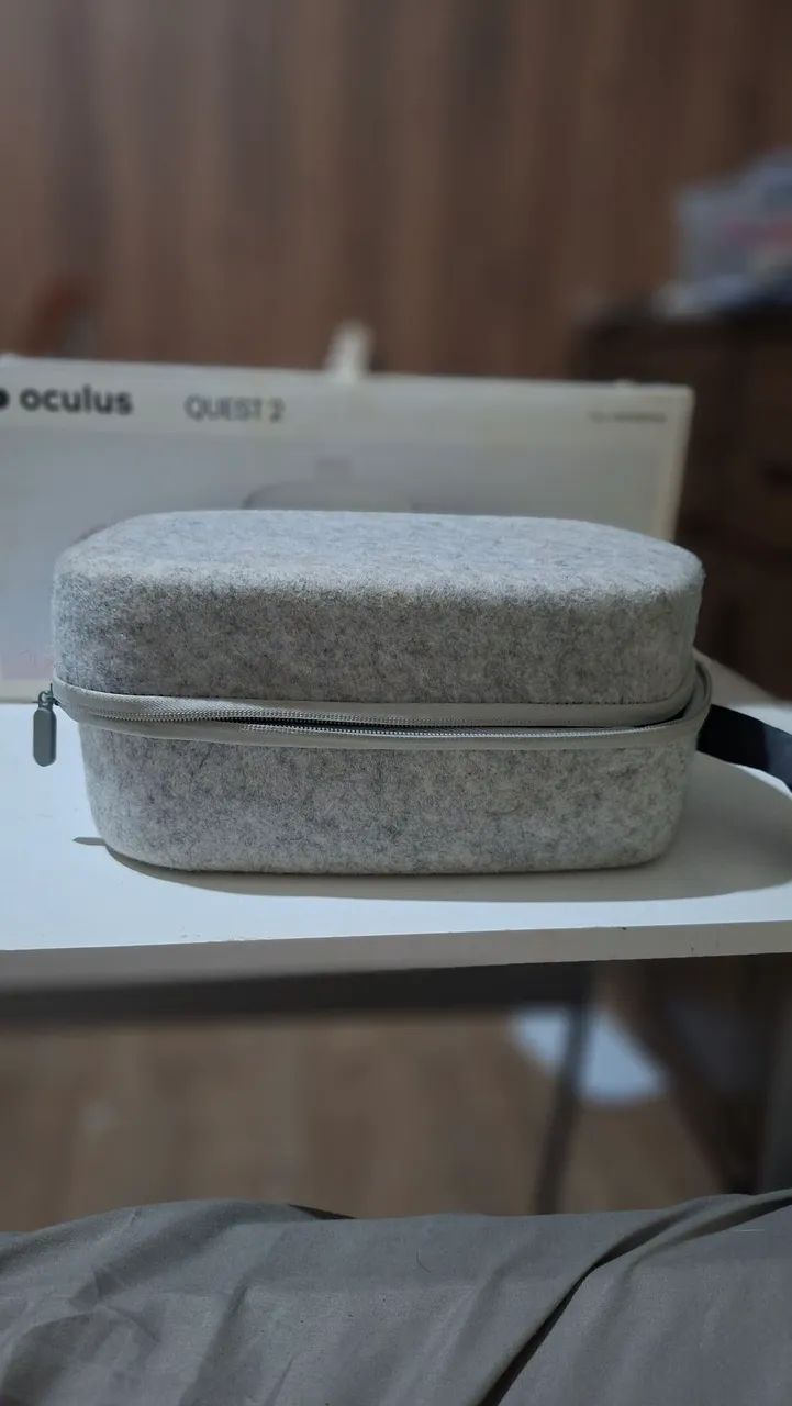 Oculus Meta Quest 2 128gb + case de transporte + capinha de silicone com caixa - Foto 3