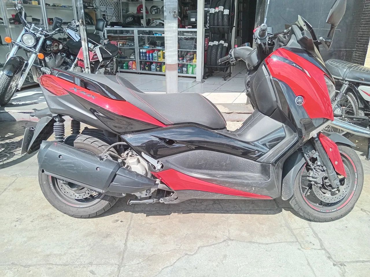 Xmax 250