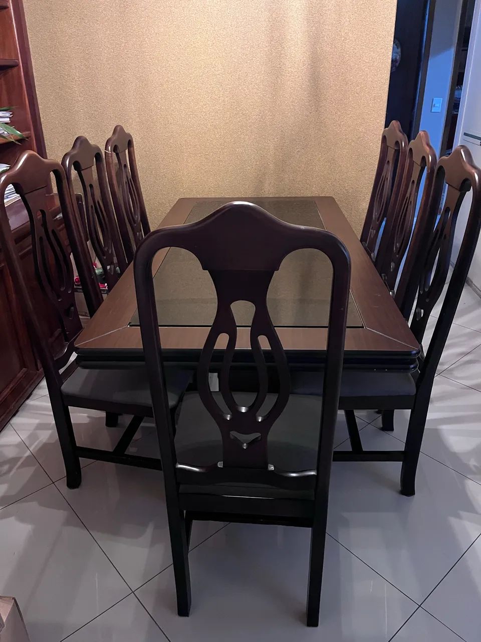 Mesa de jantar com 8 cadeiras 491819607041648643