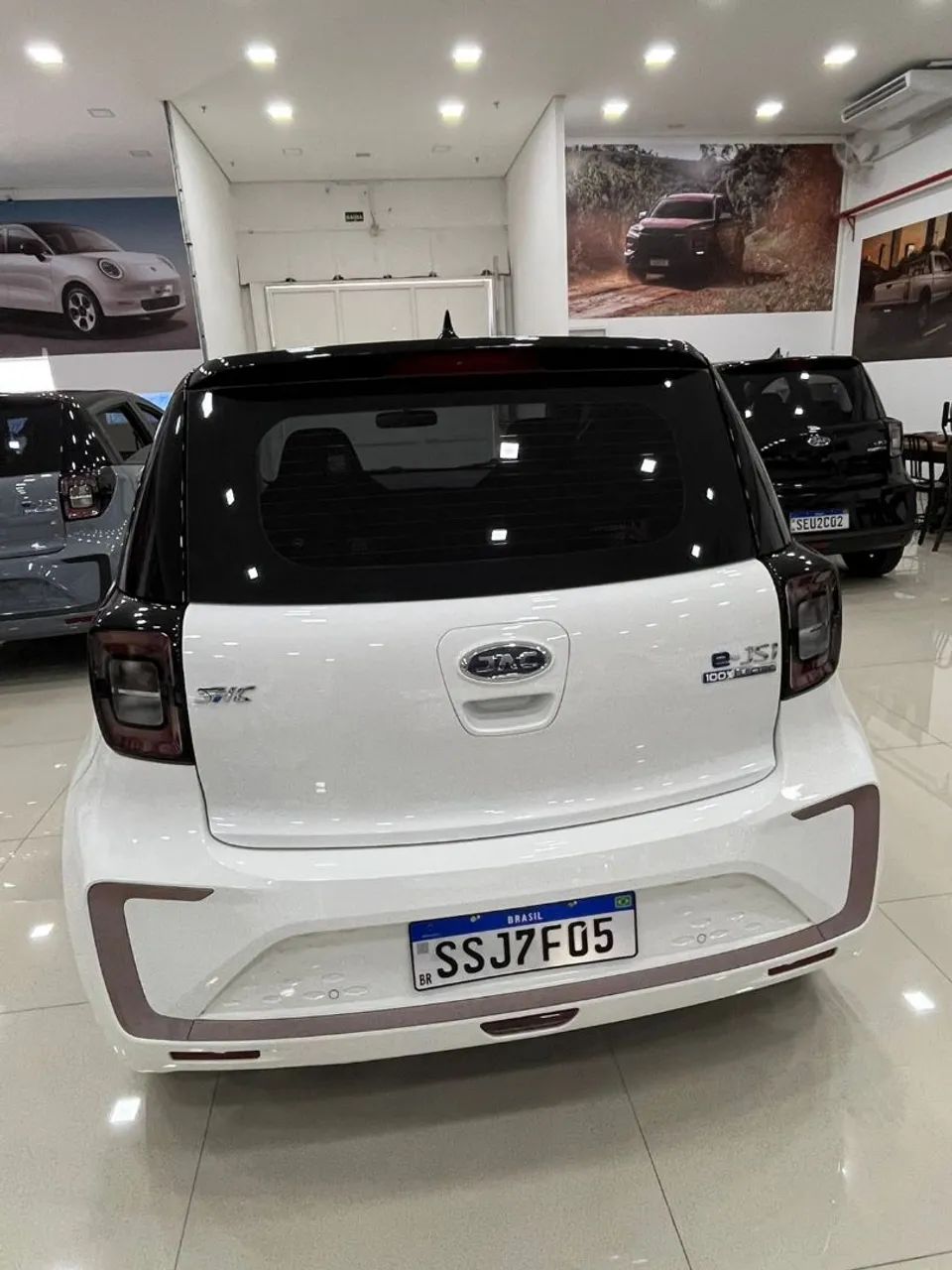 JAC E-JS1 62cv 5P Aut. (elétrico) 2023 - Foto 4