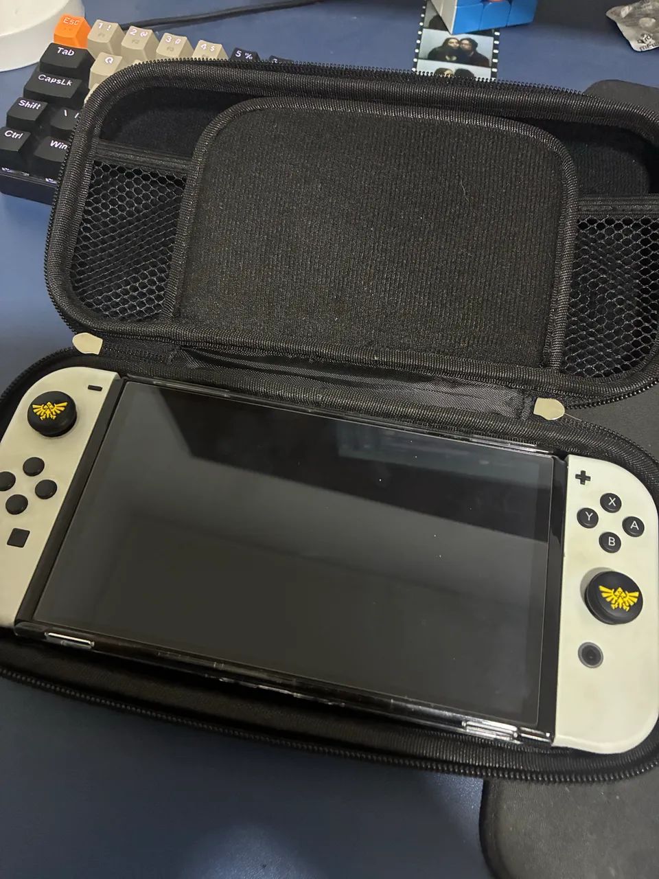 Nitendo Switch oled desbloqueado - Foto 2