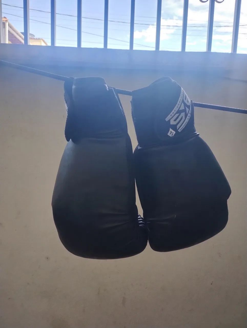 Luva Box/Muay Thai - BKS - 14oz - Foto 2