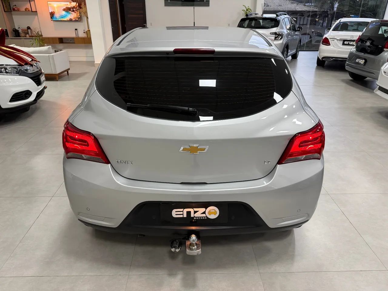 Chevrolet Onix Hatch LT 1.0 8V Flex Mec. 4P 2018 - Foto 5