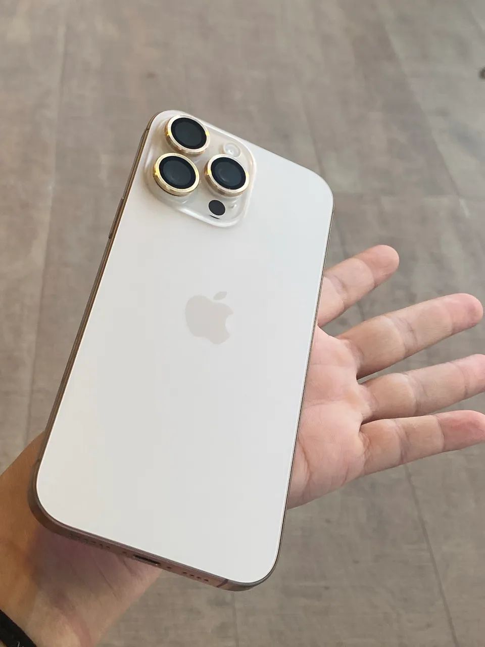 IPHONE 16 PRO MAX GOLD 512 GB  - Foto 2