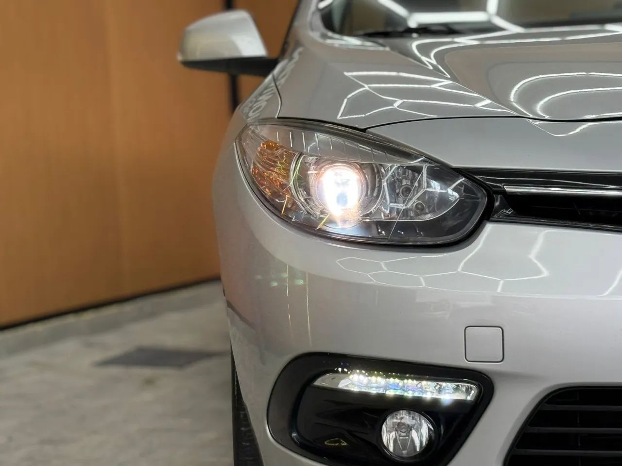 Renault Fluence Sed. Dyn. Plus 2.0 16V Flex Aut. 2016 - Foto 5