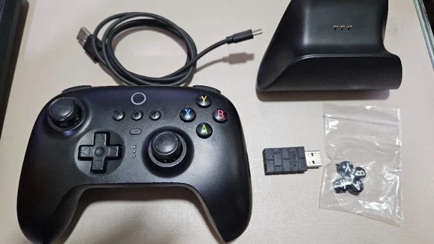 Controle 8BitDo Ultimate Bluetooth Preto + Botões Xbox e Switch - Foto 2