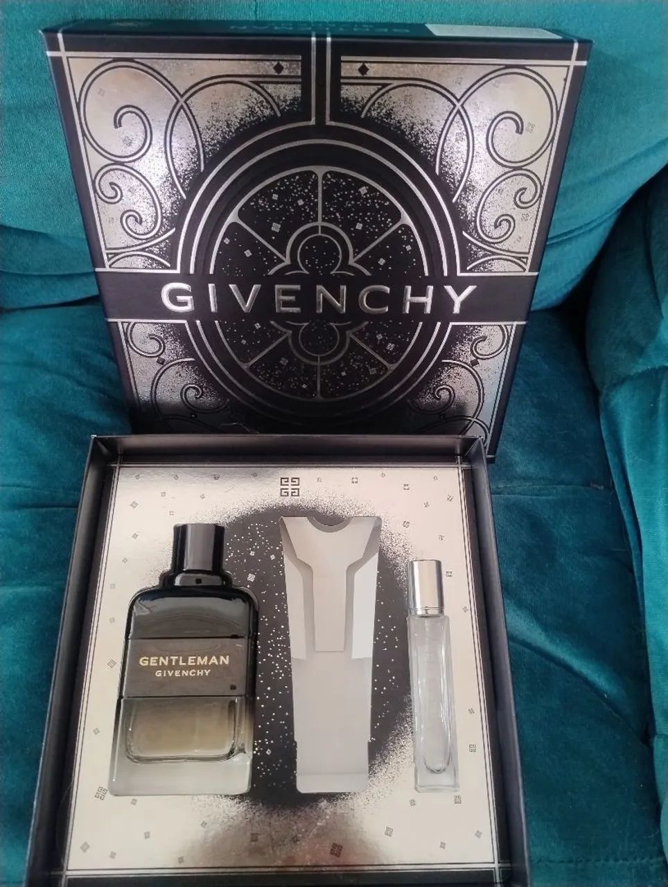 Gentleman Eau de Parfum Boisée Givenchy - Foto 2