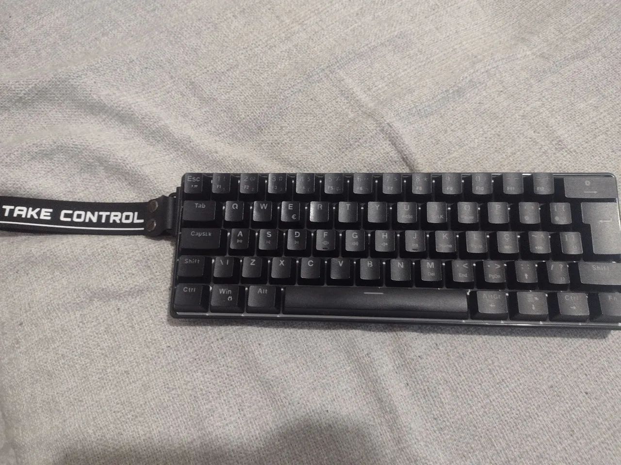 TECLADO MECÂNICO HYRAX THUNDER  - Foto 2