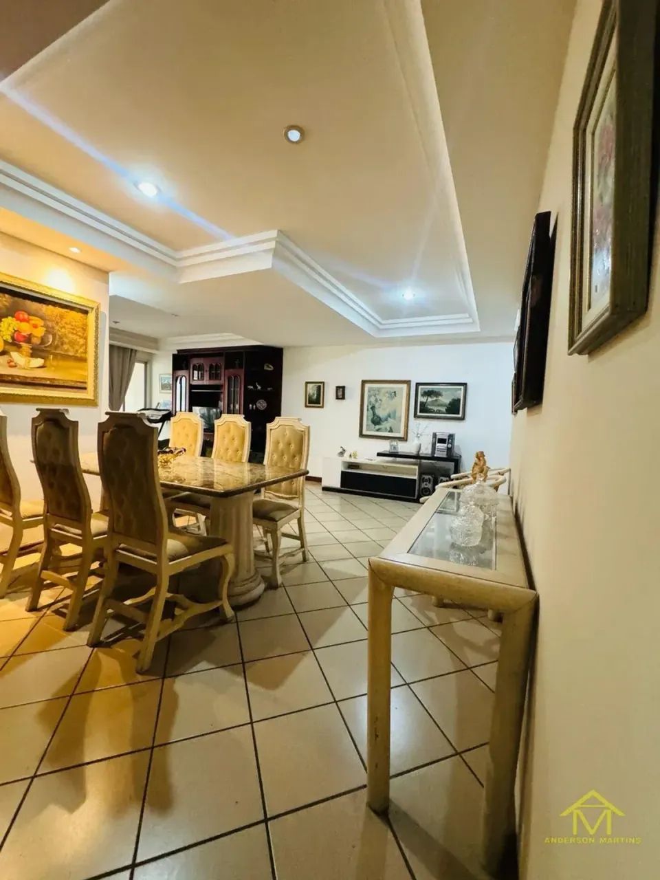 Apartamento Montado em Praia da Costa: 4 Quartos com Suíte com 190 m² - Foto 5