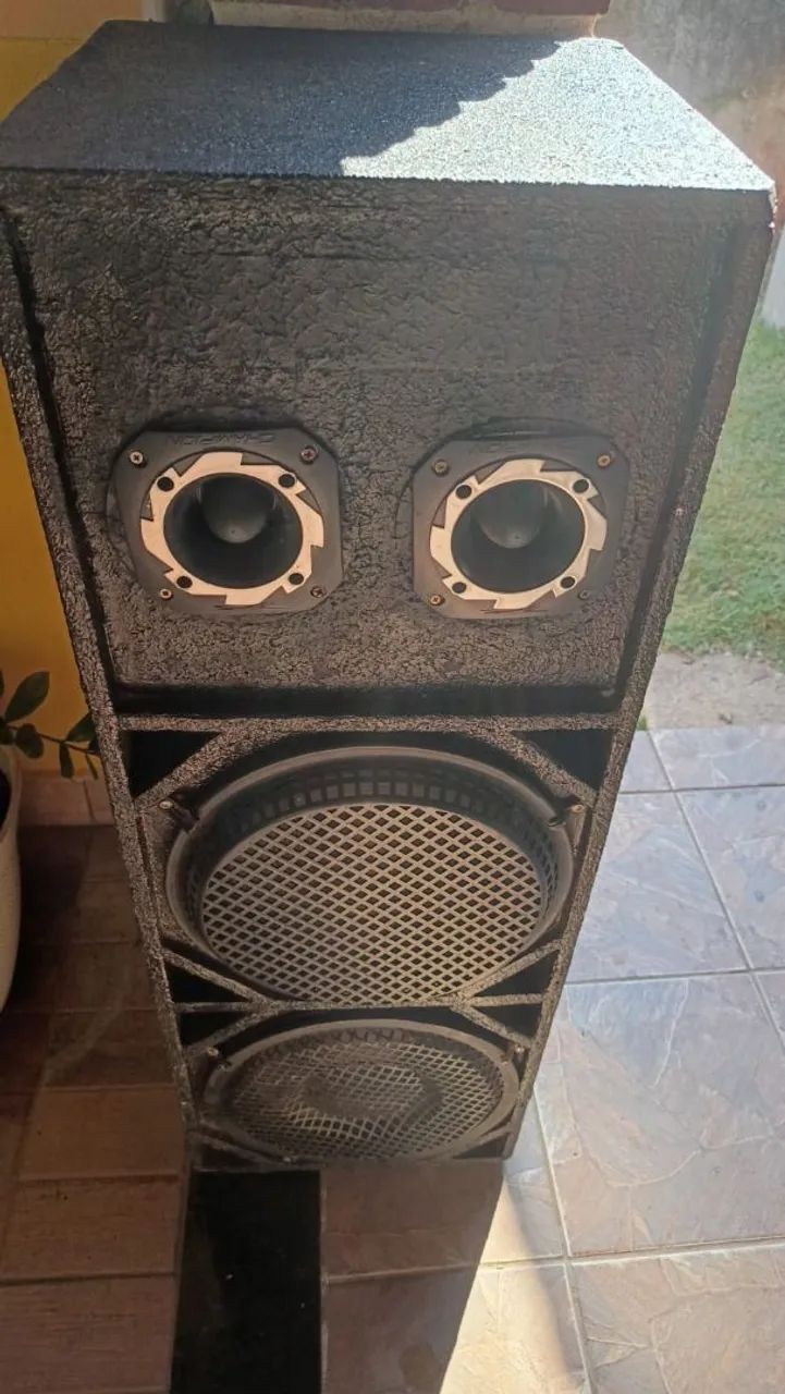 Caixa acústica 