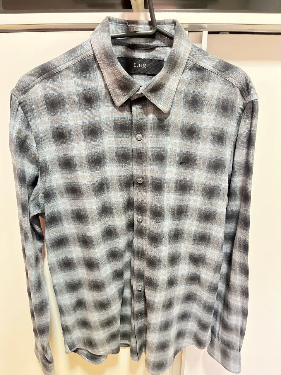Camisas Sociais  - Foto 2