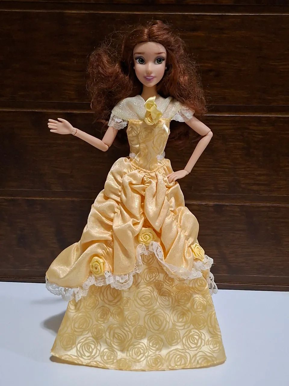 Boneca Princesa Bela Disney Parks