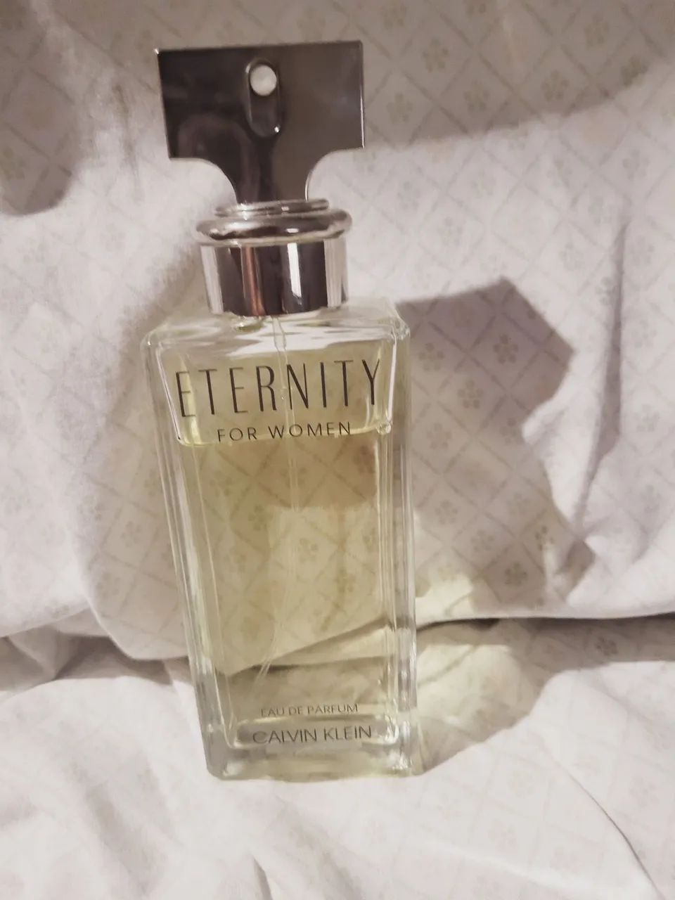 Vendo perfume Eternity da Calvon Klein vidro 100 ml - Foto 2