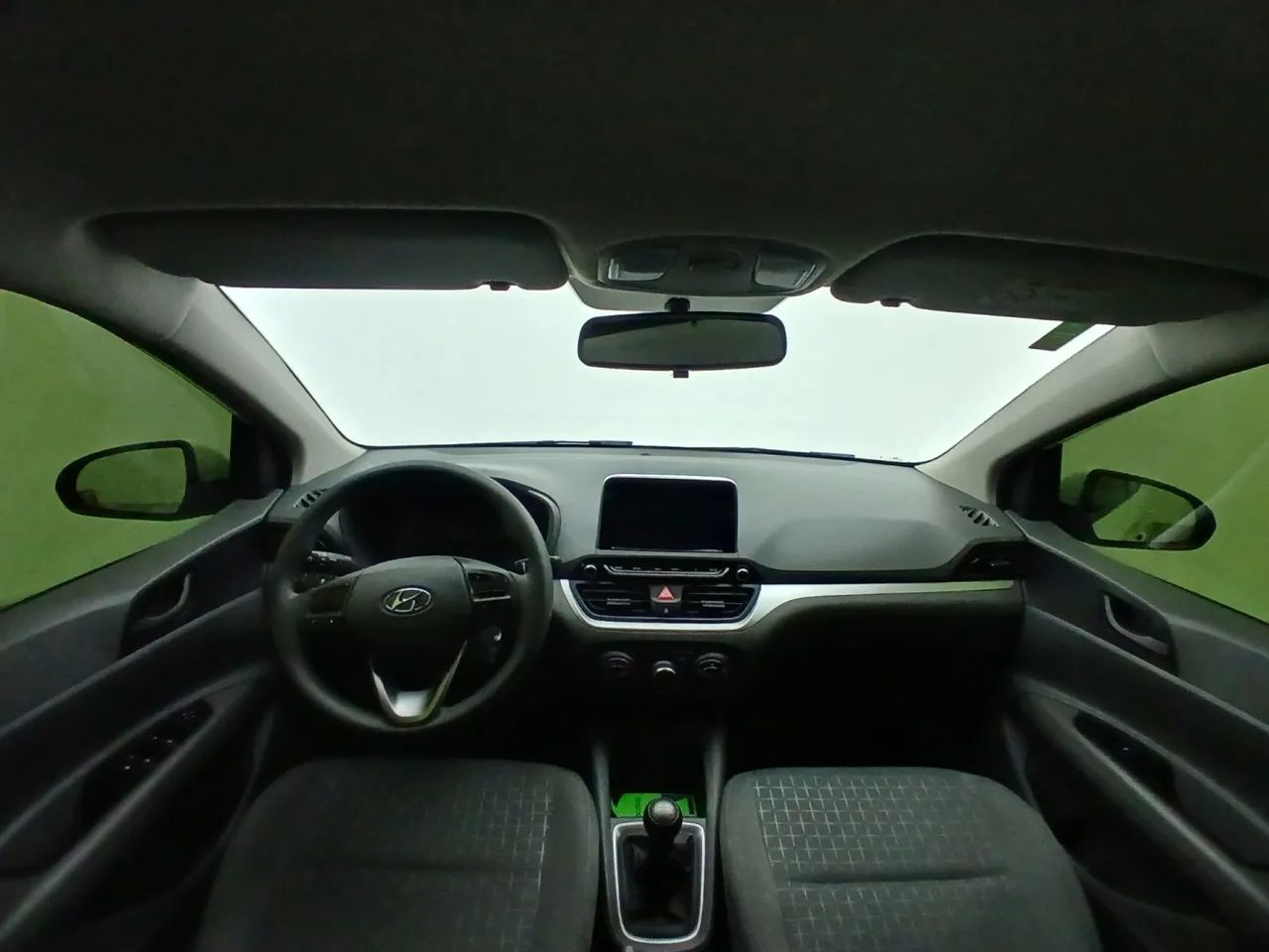 Hyundai HB20S Comfort Plus 1.0 TB Flex 12V Mec., foto 15 de 18