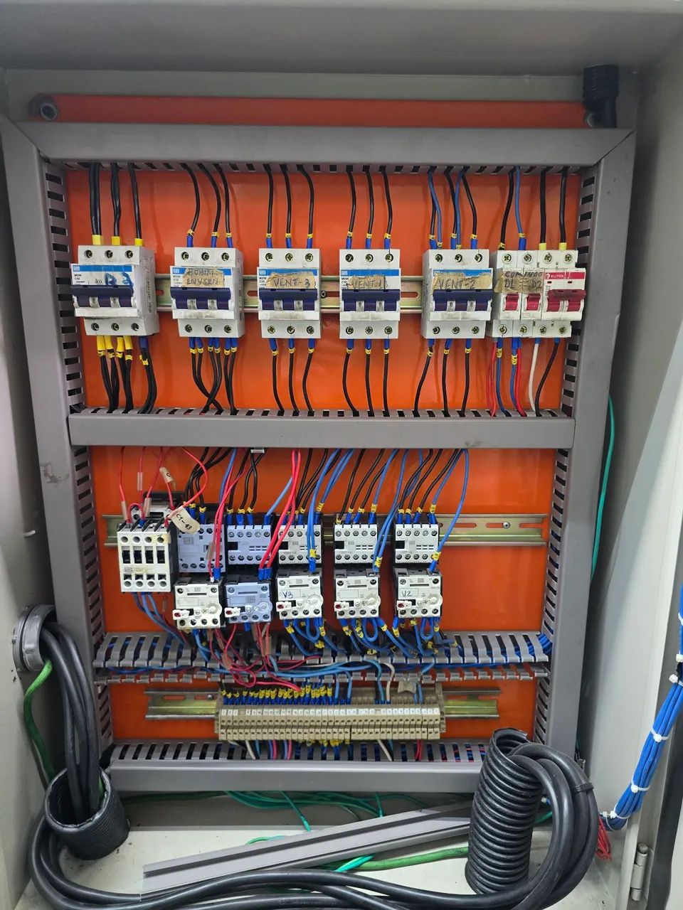 ? ELETRICISTA INDUSTRIAL | QUADRO DE COMANDO | ATIBAIA E REGIÃO ?  - Foto 2