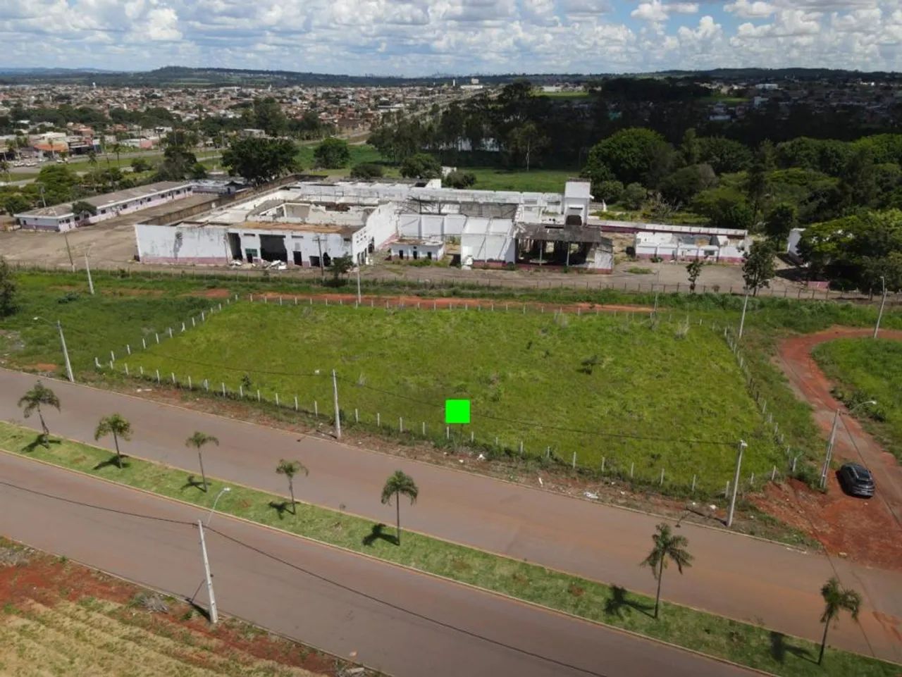 Área Comercial 2.800m² 9 Lotes Resdencial Santo André Goianira - Foto 2