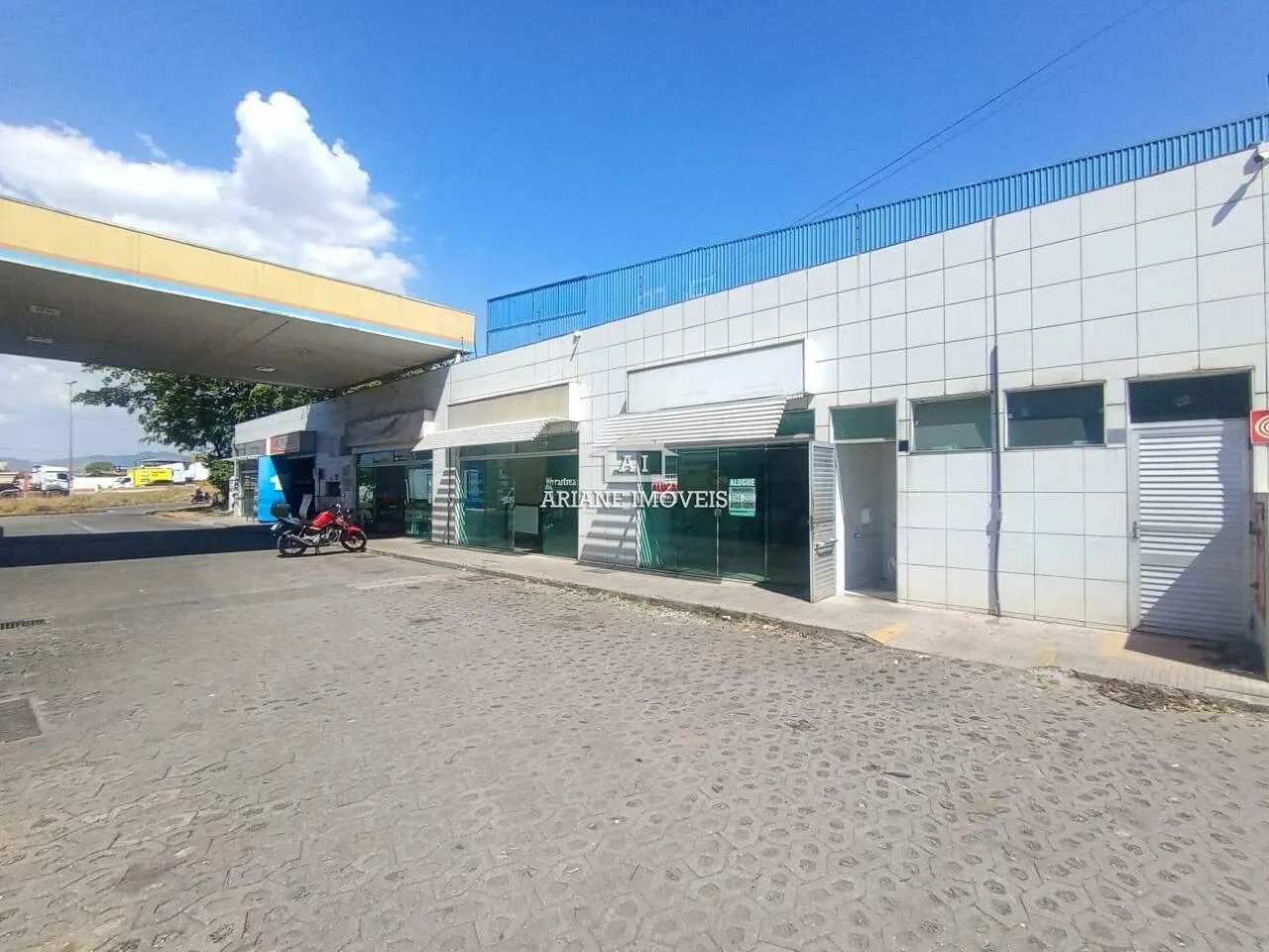 Loja no Dom Bosco para para aluguel na Ariane Imóveis
