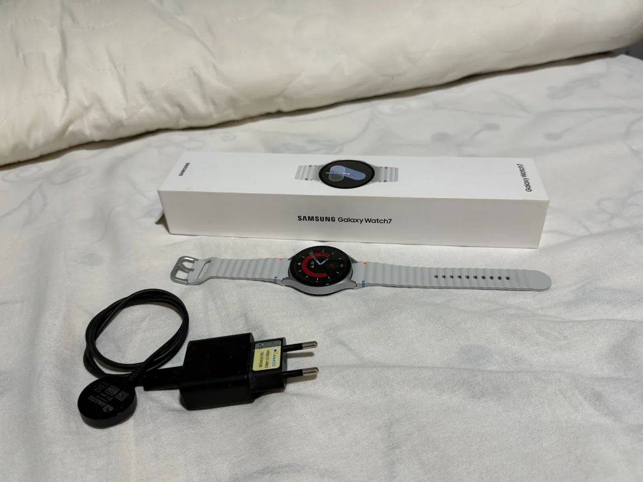 Galaxy watch 7 ( NUNCA USADO )