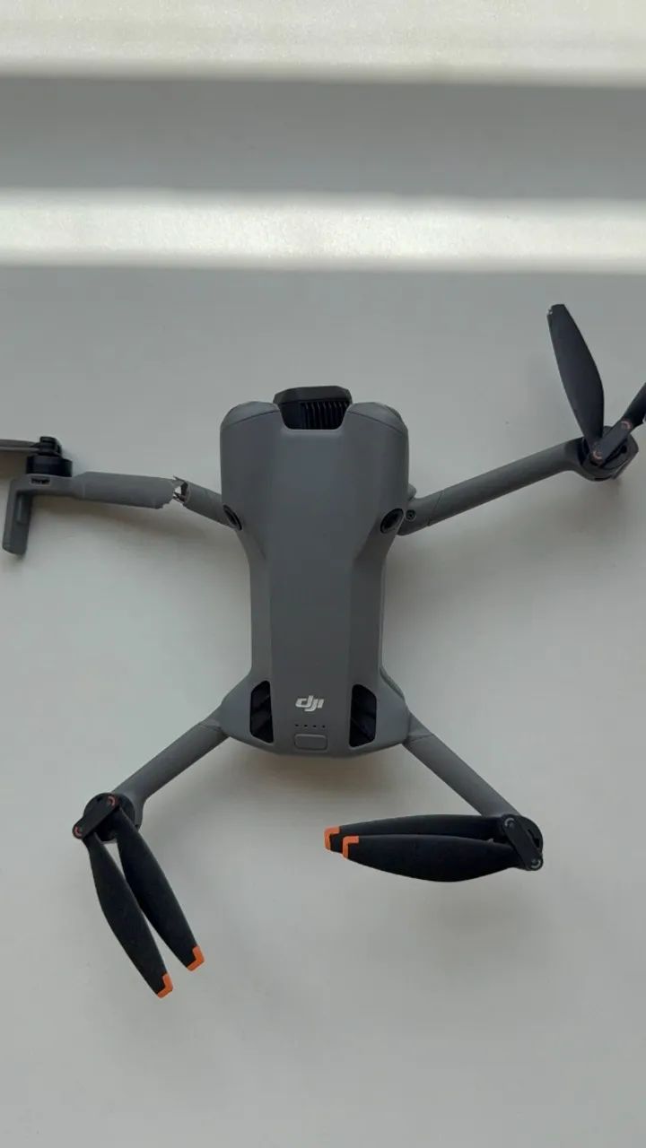 Carcaça e Gimble DJI Mini Pro 5