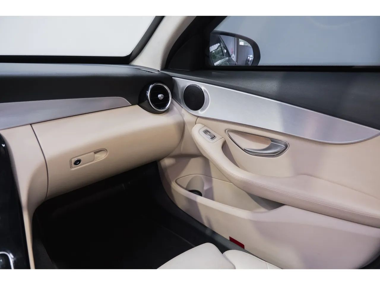Mercedes-Benz Classe C C-200 AMG Line EQ Boost 1.5 TB Aut., foto 11 de 14